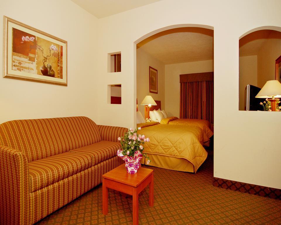 Comfort Inn & Suites Socorro Ngoại thất bức ảnh